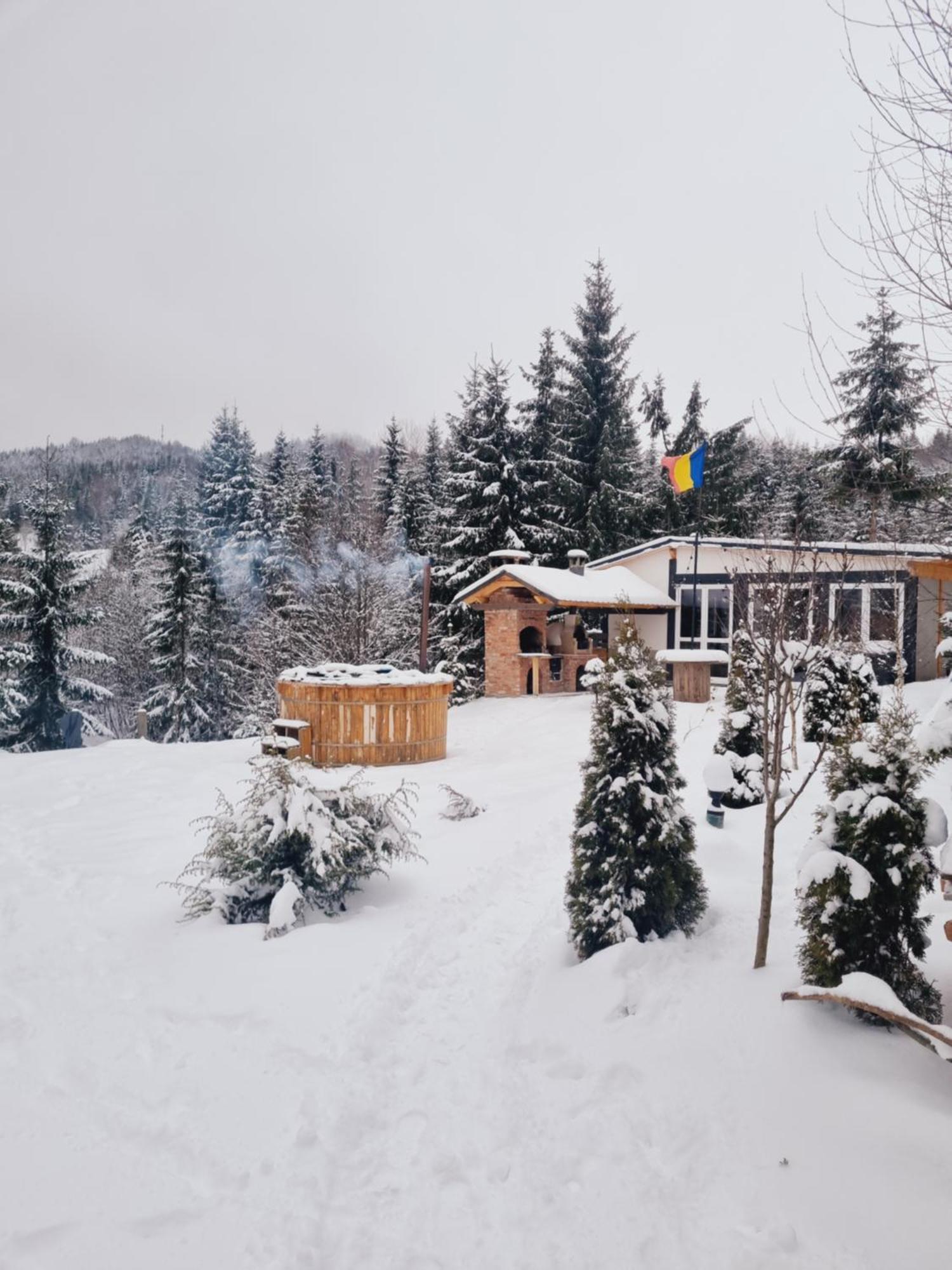 Cabana Casaru Colibiţa Exteriör bild